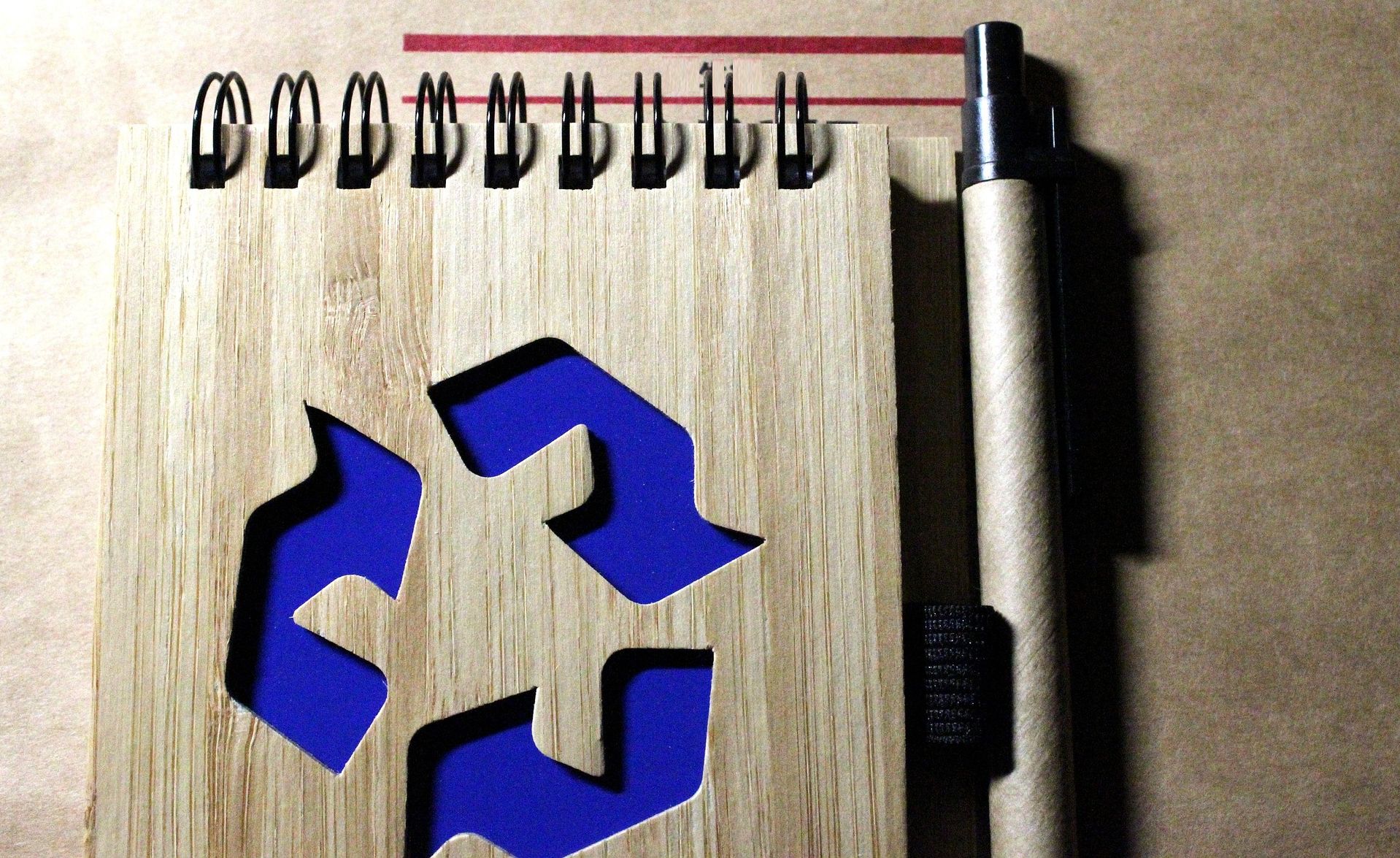 din materiale reciclate